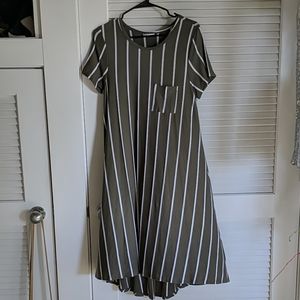 ⚠️Never Worn⚠️ Lularoe Carly